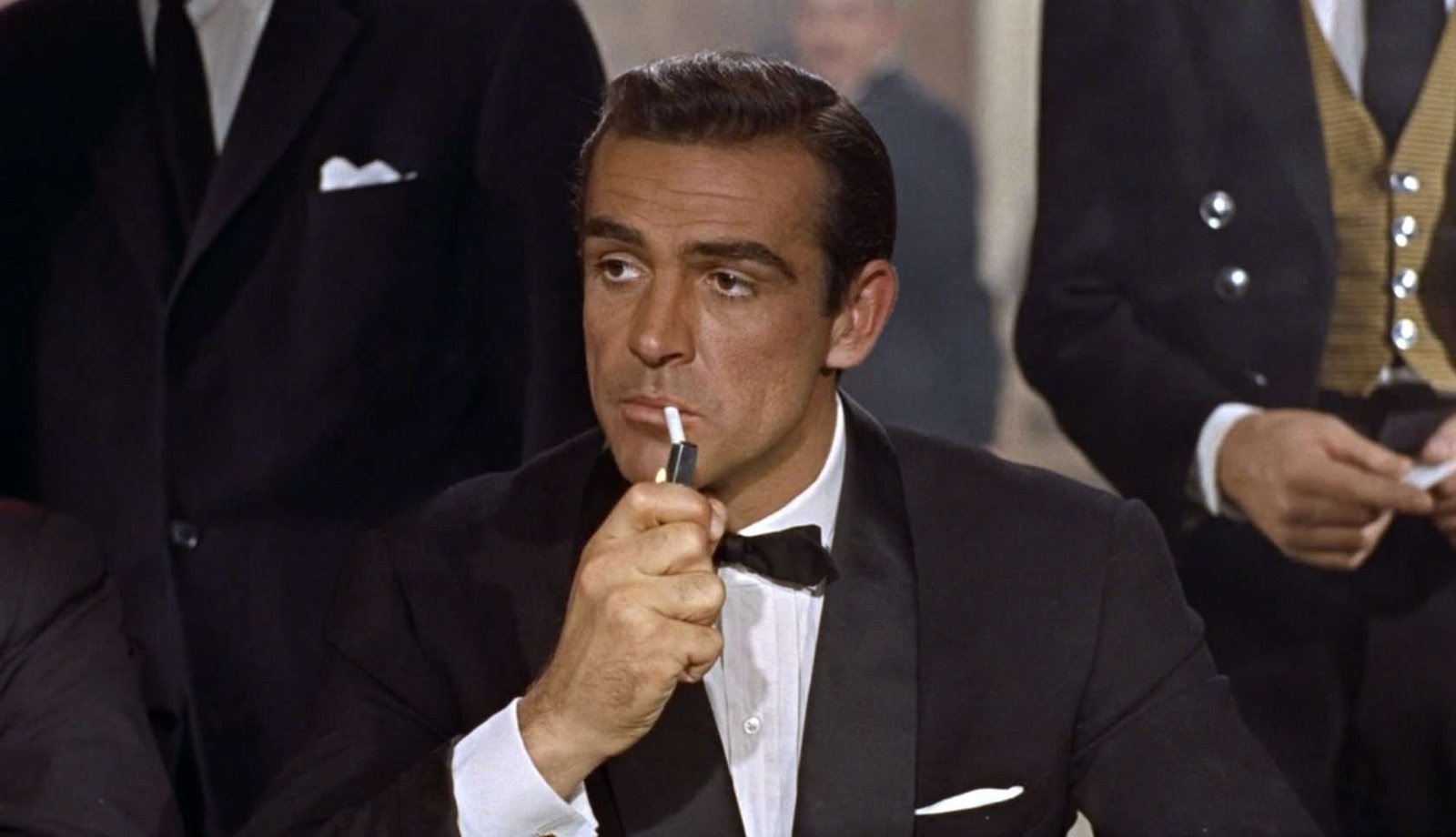 How Sean Connery Set the Fashion Template for Future James Bonds – Bond  Suits