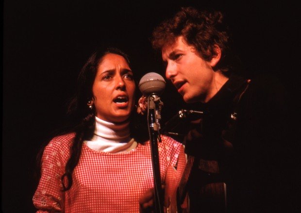 First-ever biography of Joan Baez includes music, activism, Redlands years – Daily Bulletin