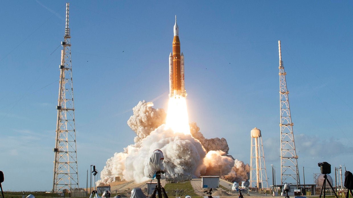 9 highlights from Artemis II's epic journey around the moon - World Online