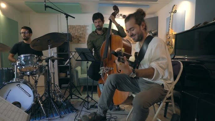 Apnea - Edoardo Liberati 'Synthetics' Trio - YouTube